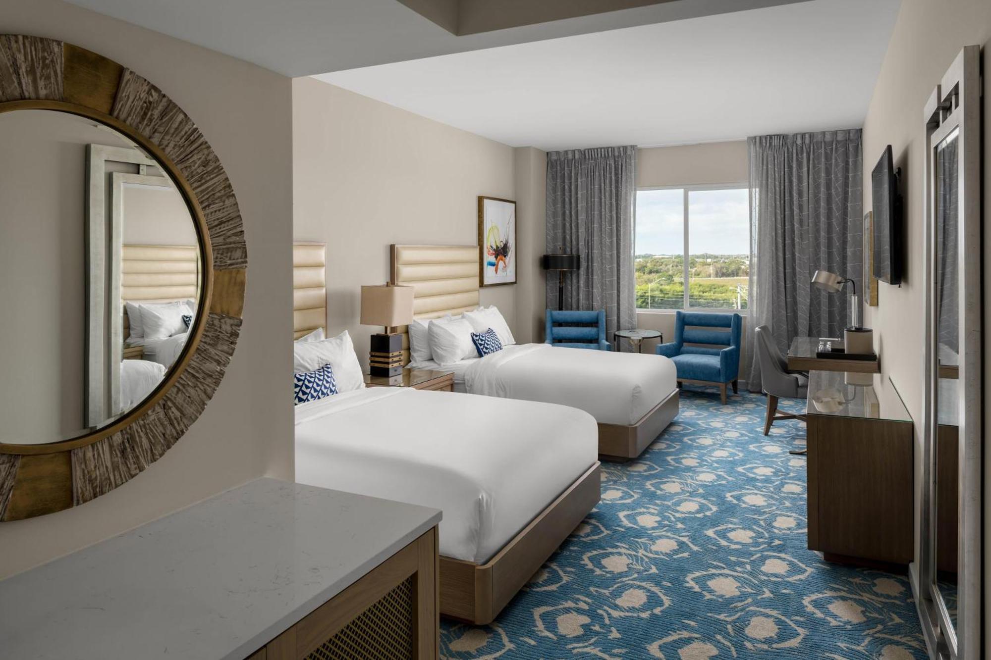 The Karol Hotel, St. Petersburg Clearwater, A Tribute Portfolio Hotel Exterior photo