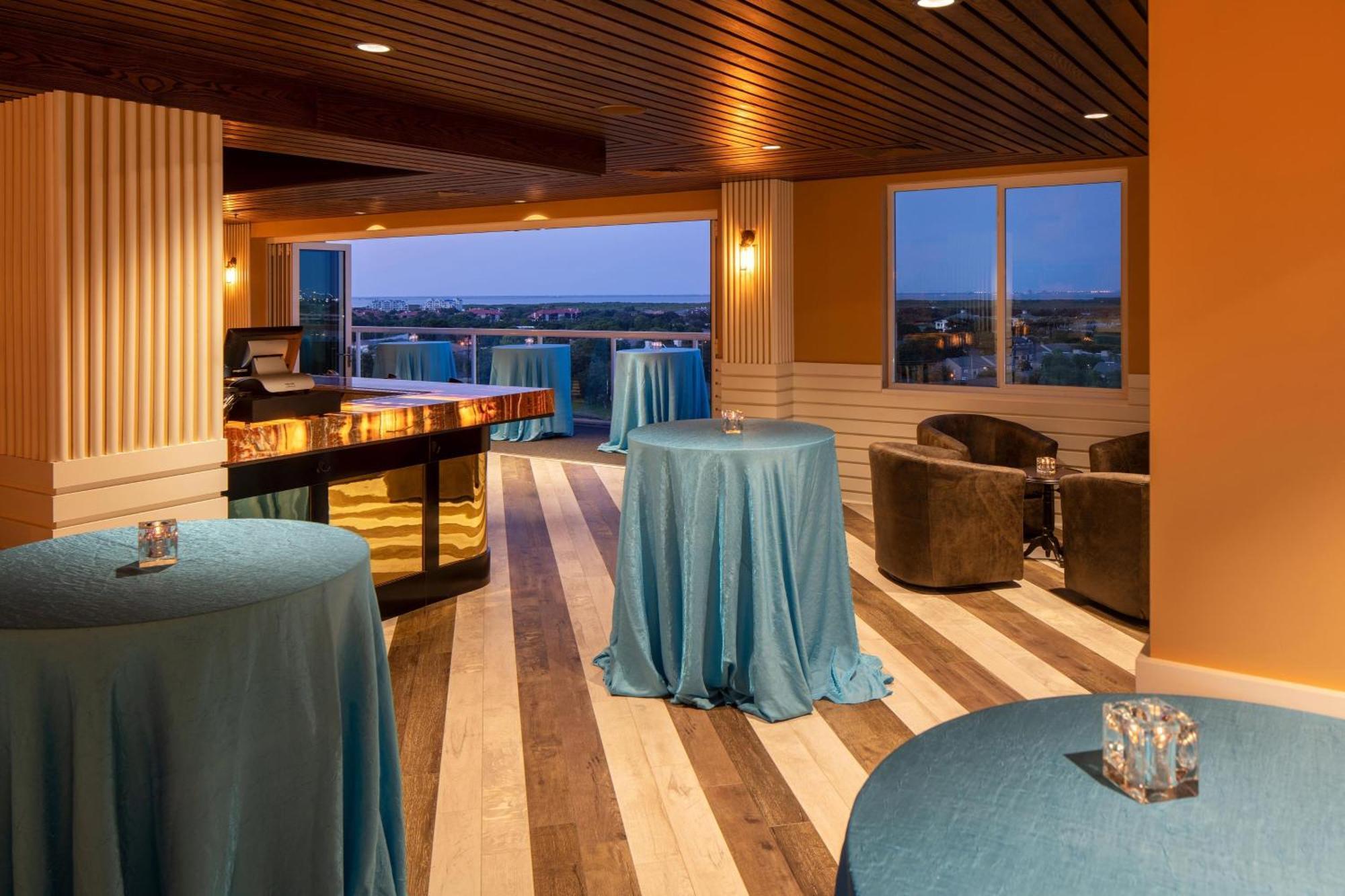 The Karol Hotel, St. Petersburg Clearwater, A Tribute Portfolio Hotel Exterior photo